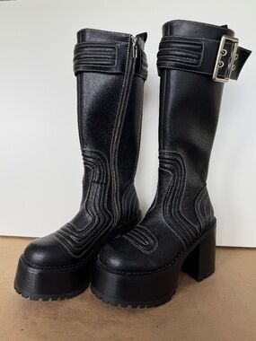 Generation Kiss Roadway Combat Boots - Size 8